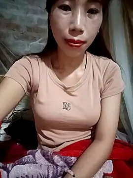 Elena Mia online show from April 25, 2026, 7:33 pm