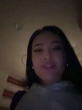 Sara fun online show from March 23, 2025, 4:49 am