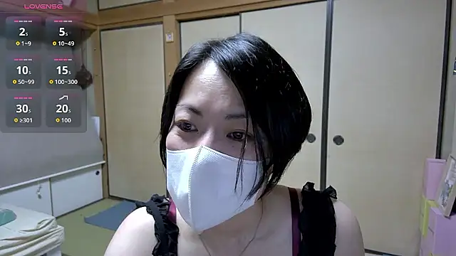 rin2432 online show from May 24, 2026, 2:44 pm