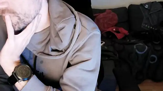 mjolkstandard online show from April 15, 2026, 8:53 pm