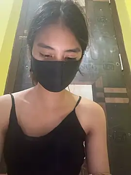 Liza-school online show from April 17, 2026, 7:39 pm