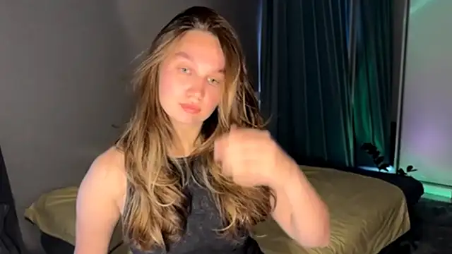 secretnaya girl online show from May 30, 2026, 7:49 am