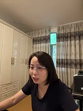 lisha521 online show from June 8, 2026, 2:01 am