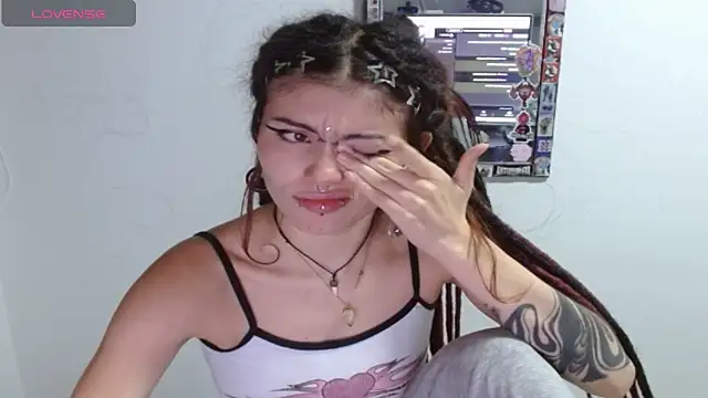 Snapshot of giulietta_monsalve chatting on May 2, 2026, 4:28 am giulietta monsalve online show from May 2, 2026, 4:28 am