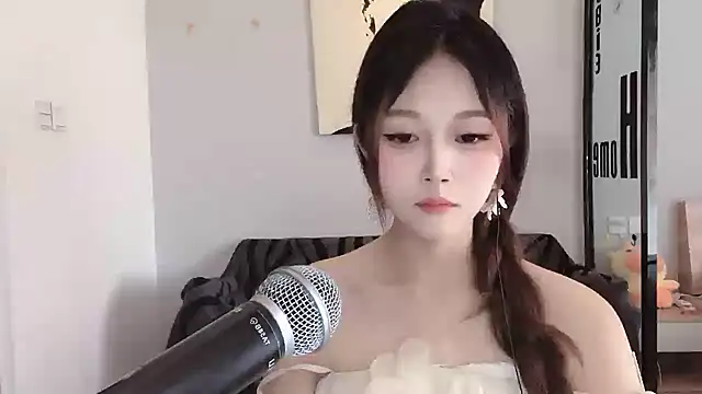 KiKi-011 online show from May 24, 2026, 6:07 am