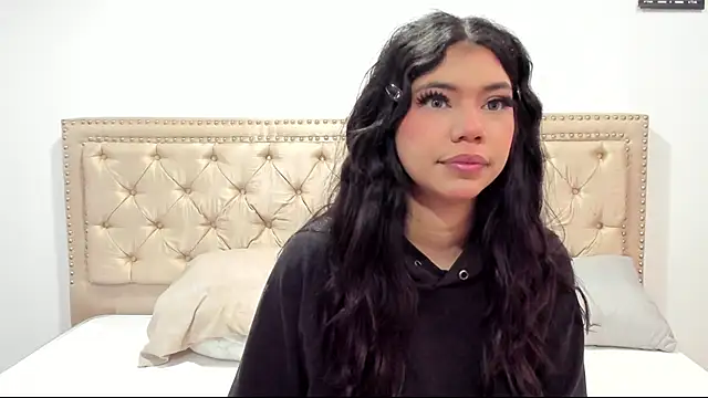 Nathy Pelaez online show from June 6, 2026, 11:15 am