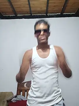 Brayam 30 online show from May 17, 2026, 8:45 am