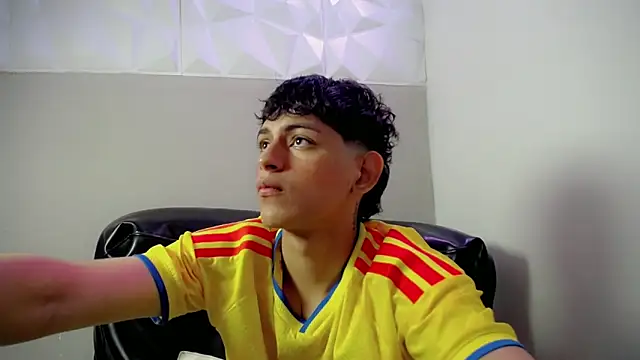 Yosepp cum online show from April 23, 2026, 3:41 am