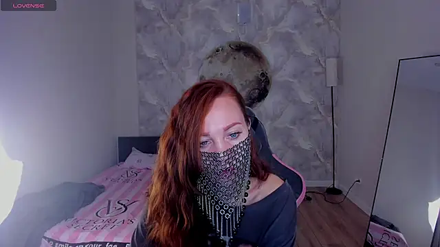 Margo Kelly online show from June 18, 2026, 1:06 am