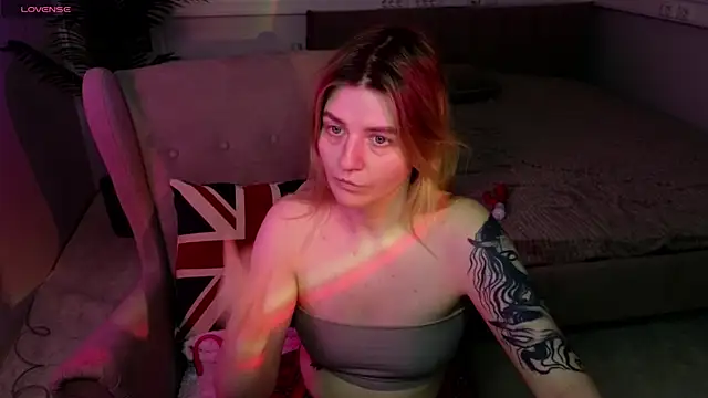 TonyaMeow online show from June 11, 2026, 1:16 am