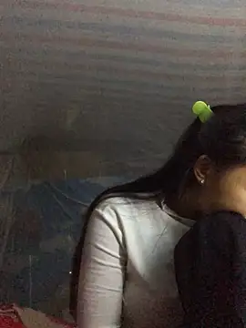 CiCi11xx online show from April 26, 2026, 4:10 am