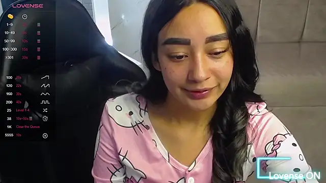 Little Samy v online show from April 29, 2026, 8:26 pm