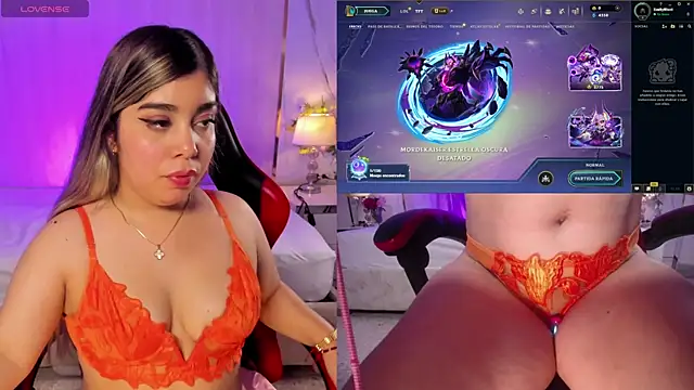 EmilyRicci  online show from April 26, 2026, 10:18 pm