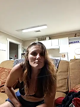 taatypeach69 online show from April 20, 2026, 2:25 am