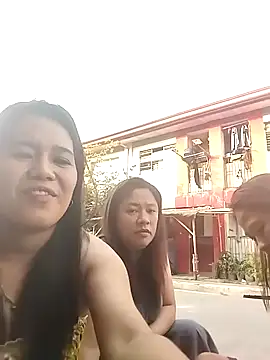 MARIAPUSSYPINAY online show from April 22, 2026, 10:33 pm