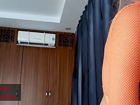  horny sexy  online show from October 10, 2025, 6:34 am