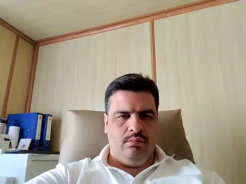 office-man online show from April 20, 2026, 4:37 am