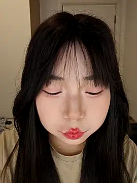 YaYa 5523 online show from April 20, 2026, 1:58 pm