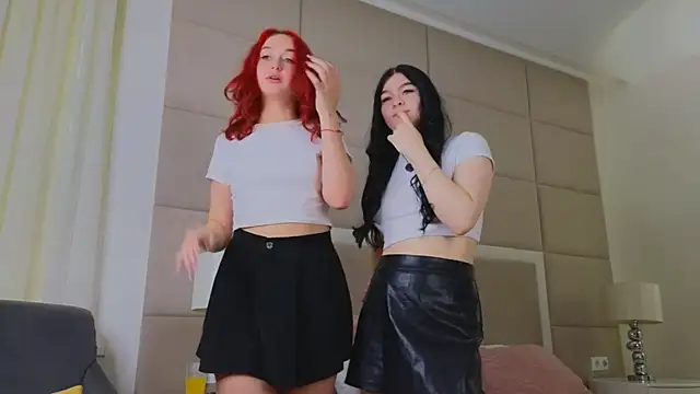 TaffyLune online show from April 23, 2026, 9:19 am