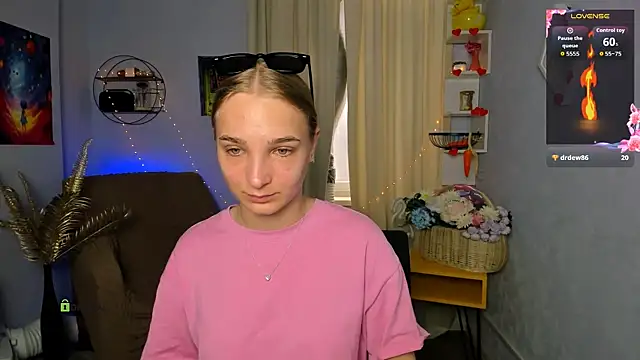 ollivia dream online show from May 26, 2026, 5:58 am