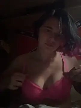 Riot2123 online show from April 25, 2026, 2:03 pm