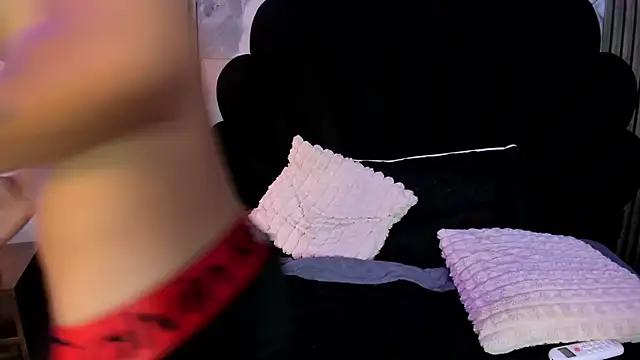 Taylor brownn online show from April 21, 2026, 1:42 am