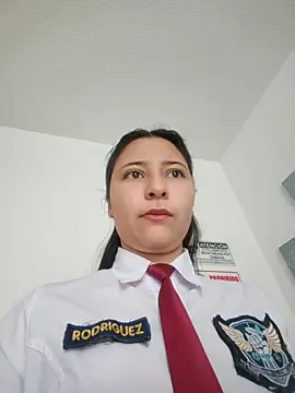 Queen linda1 online show from May 14, 2026, 12:01 pm