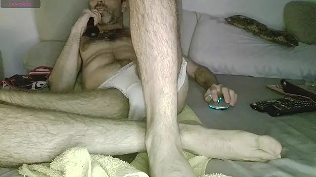 Snapshot of canarito18 chatting on June 18, 2026, 2:23 am canarito18 online show from June 18, 2026, 2:23 am
