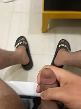 Snapshot of plexr chatting on June 24, 2026, 11:15 pm plexr online show from June 24, 2026, 11:15 pm