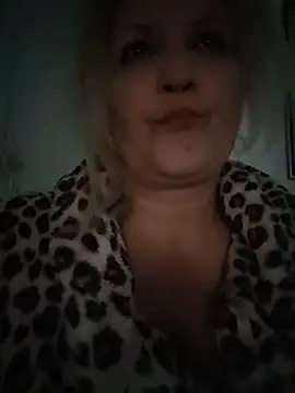 Divineblond online show from February 26, 2026, 3:11 pm