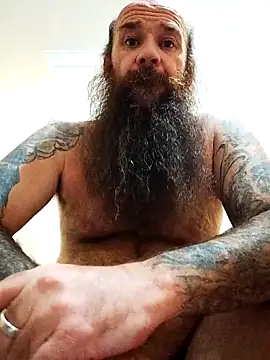 duzzarulz421 online show from May 15, 2026, 12:12 pm
