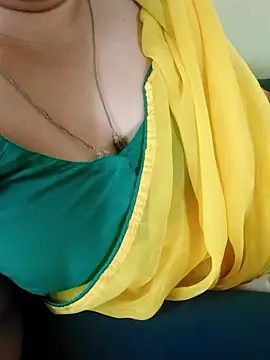 Call Honey online show from June 14, 2026, 6:04 am