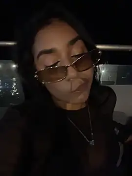 SaryJonex online show from May 15, 2026, 11:12 pm