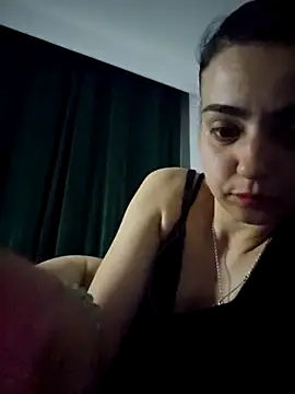 BrattyNyx online show from April 29, 2026, 8:04 pm
