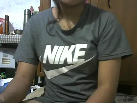Snapshot of royal_princesss chatting on May 2, 2026, 7:30 pm royal princesss online show from May 2, 2026, 7:30 pm