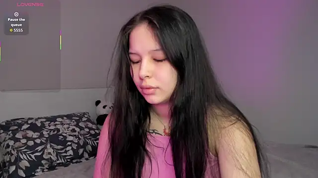 Snapshot of missinfull chatting on May 22, 2026, 1:17 pm missinfull online show from May 22, 2026, 1:17 pm