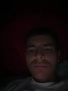 fresdyhot online show from June 4, 2026, 3:56 am