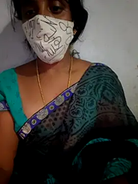 Tamil Hot HoneyBee online show from May 5, 2026, 2:03 pm