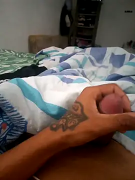 casalfodegostosoo online show from April 25, 2026, 2:14 pm