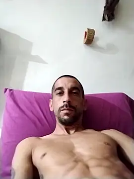 enanomaxx online show from May 4, 2026, 9:38 am