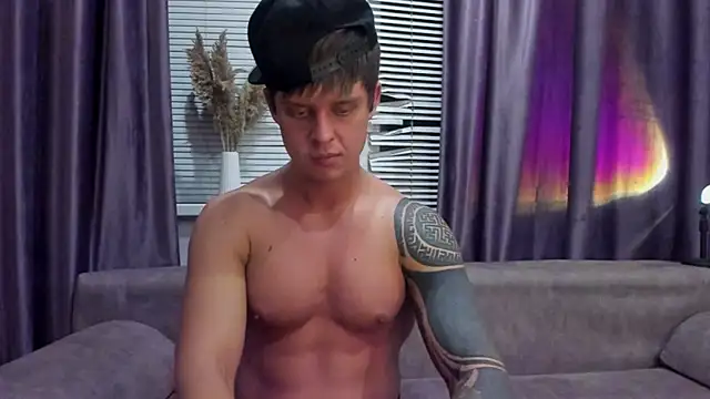 MarcoErra online show from June 10, 2026, 5:01 pm
