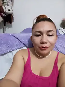 Luna Morch online show from May 25, 2026, 6:52 am