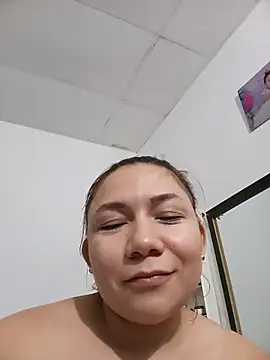 Luna Morch online show from June 7, 2026, 3:21 am