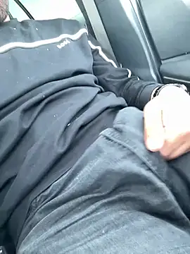 Denizenci online show from April 28, 2026, 8:19 am