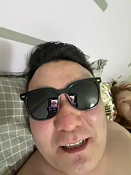 Snapshot of langzi-888 chatting on May 9, 2026, 5:51 pm langzi-888 online show from May 9, 2026, 5:51 pm