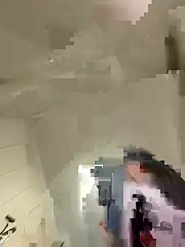 lulu202604 online show from April 29, 2026, 3:05 pm