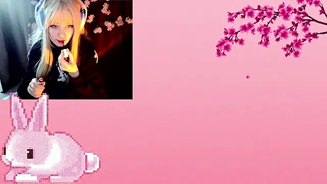 AmmiRinn online show from May 15, 2026, 11:06 am