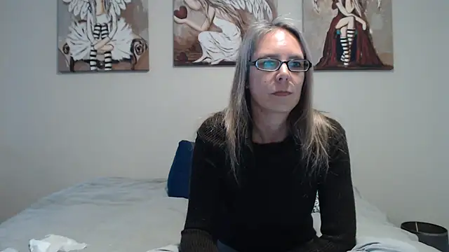 blondiesin50 online show from June 20, 2026, 2:42 pm
