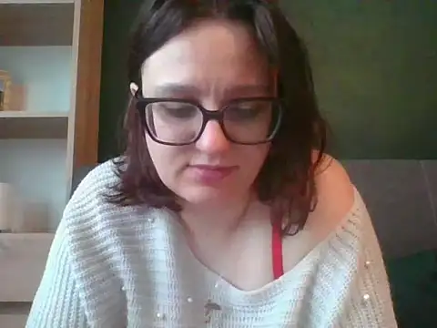 Snapshot of sensual_paris chatting on May 15, 2026, 5:25 am sensual paris online show from May 15, 2026, 5:25 am