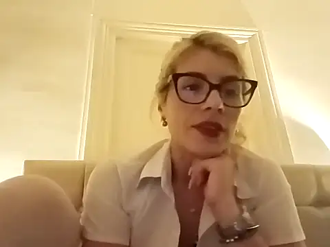 Goddess-Anne online show from June 6, 2026, 9:19 pm